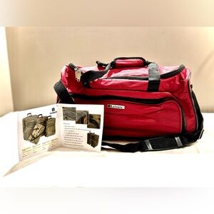 Leisure 20” Duffle Bag with Retractable Handle and Wheels